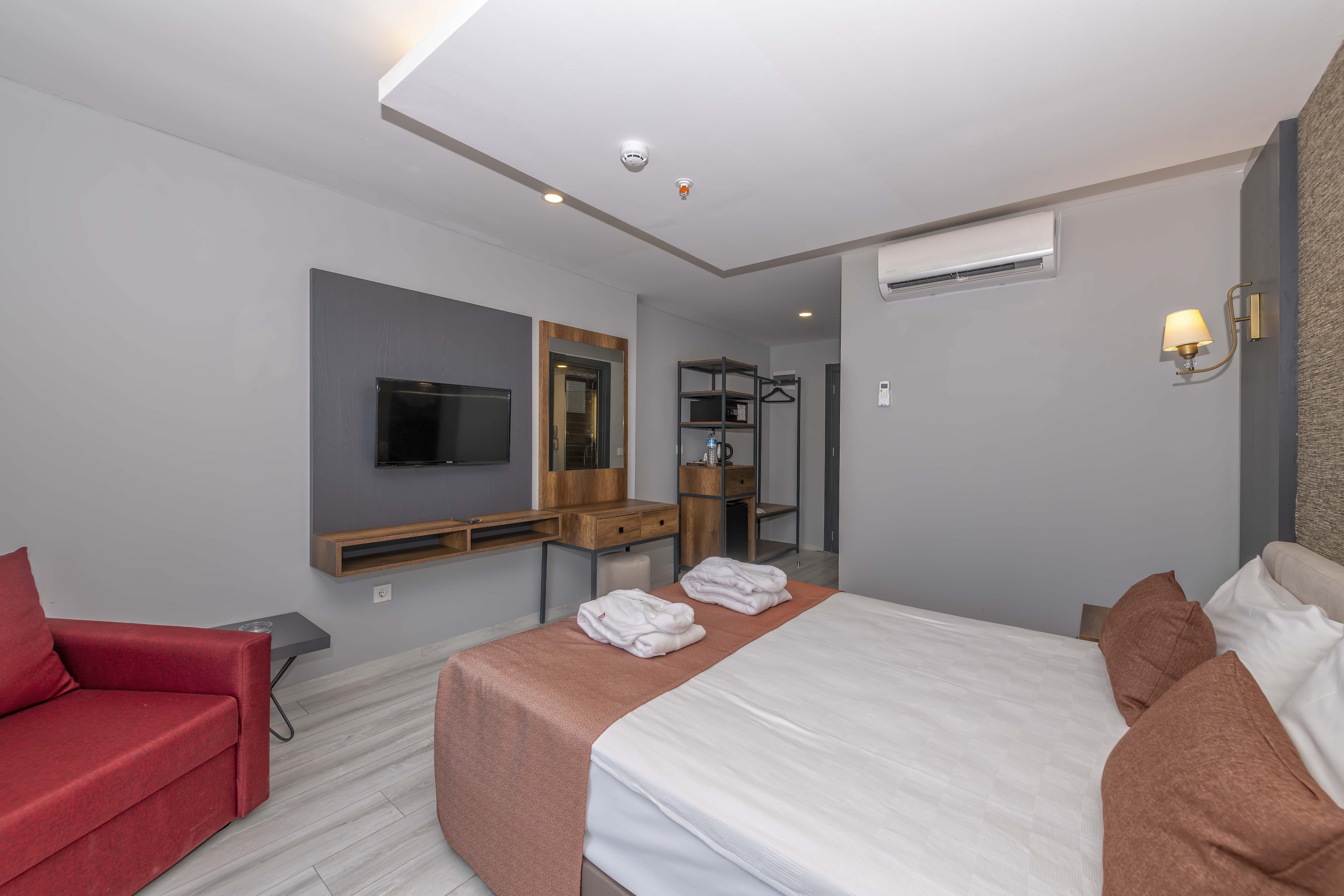 Royal Towers Lara Hotell Antalya Exteriör bild