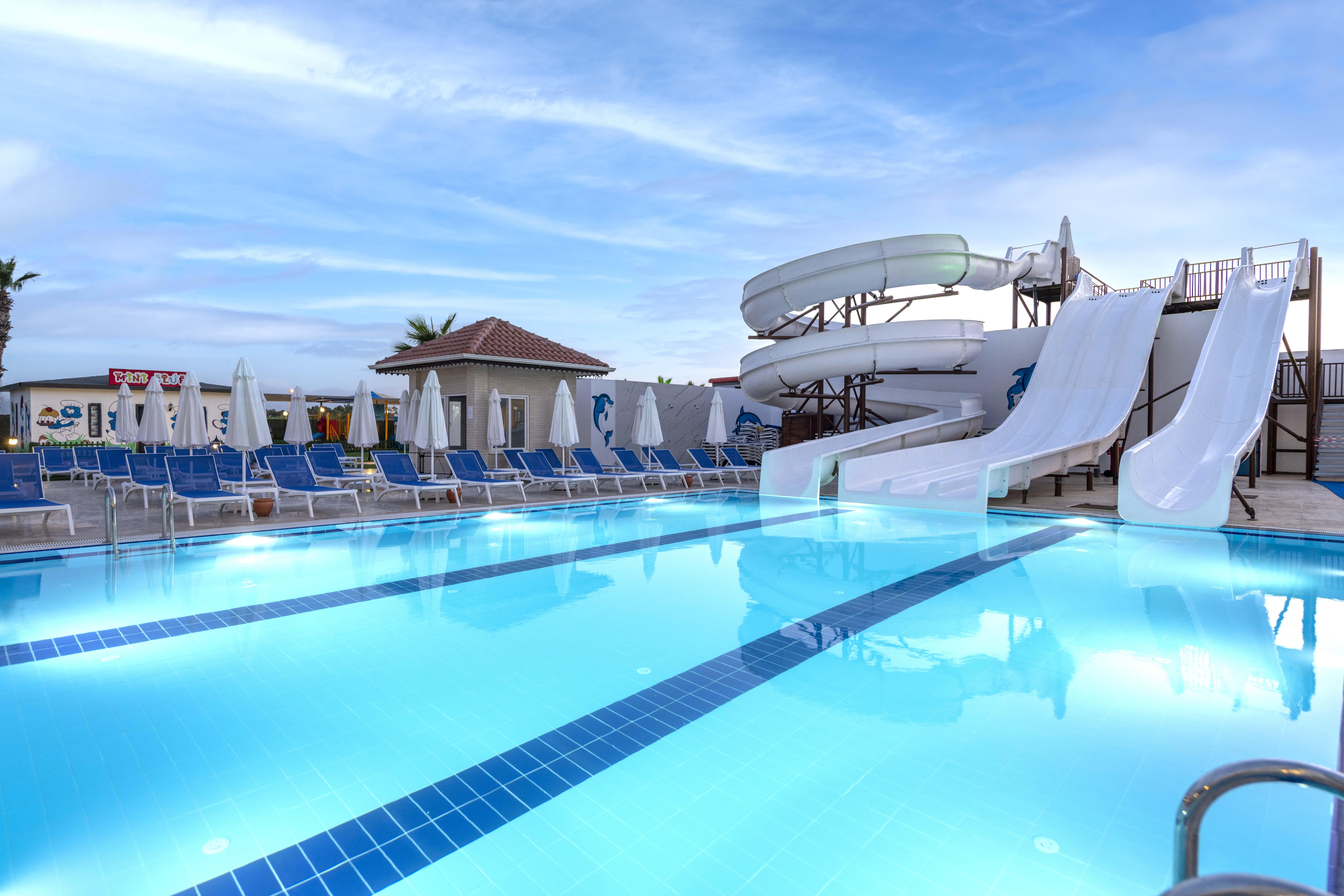 Royal Towers Lara Hotell Antalya Exteriör bild
